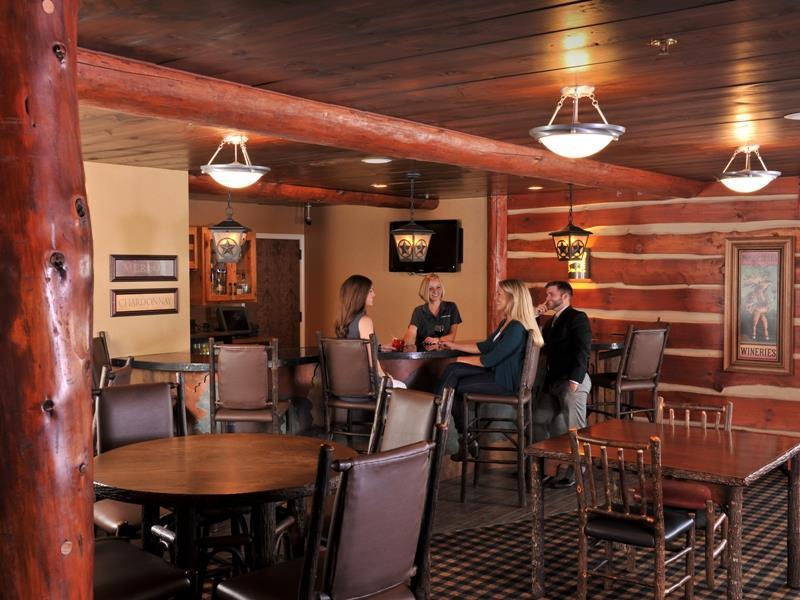 Stoney Creek Hotel St. Joseph レストラン 写真